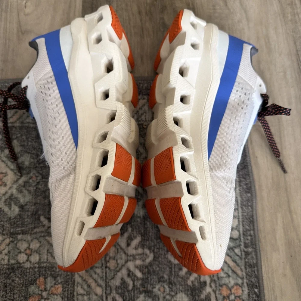 On CloudTec Cloud monster Running Shoes Womens 7.5 White Blue Athletic Sneakers